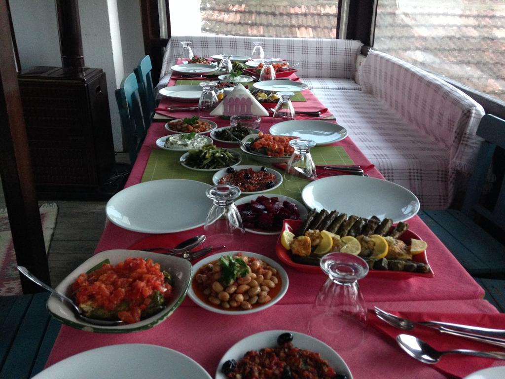Salkim Konak Ve Agac Evler Selçuk Exterior foto